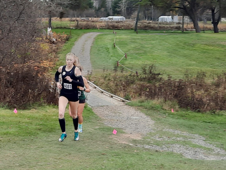 MSS Mustangs senior girls team take gold at the 2022 Northern Ontario cross-country running championships