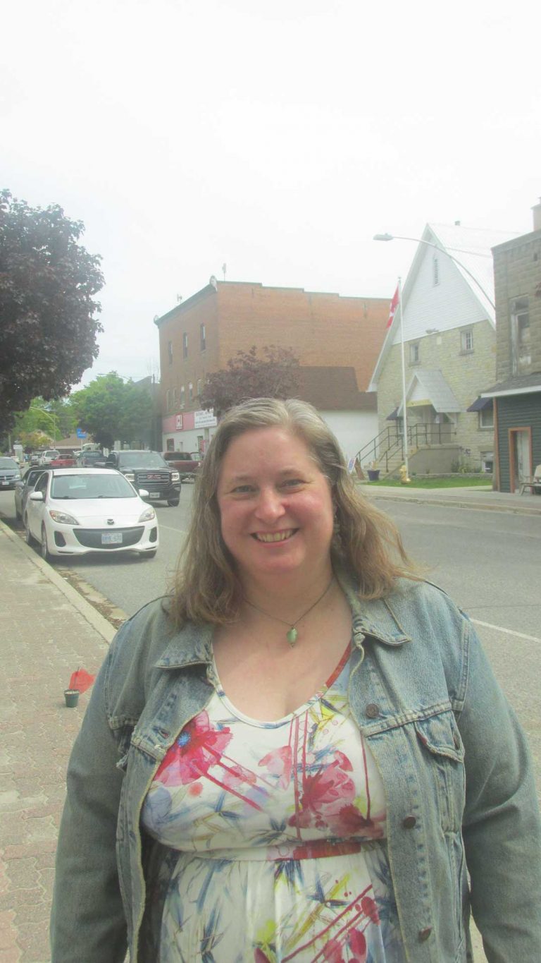 4elements Living Arts executive  director wins prestigious award