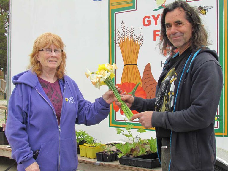 New Providence Bay farmers’ market opens to great reviews