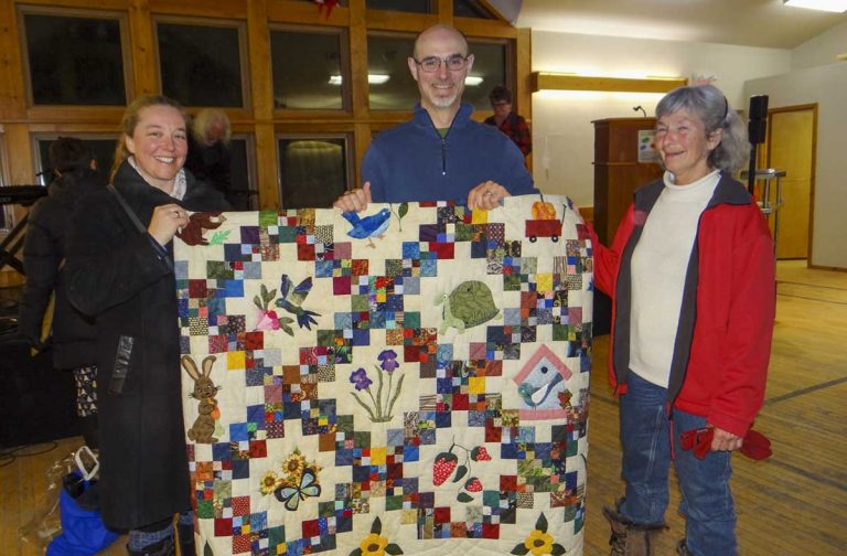 Proceeds from ticket sales on quilt draw benefit Angel Bus