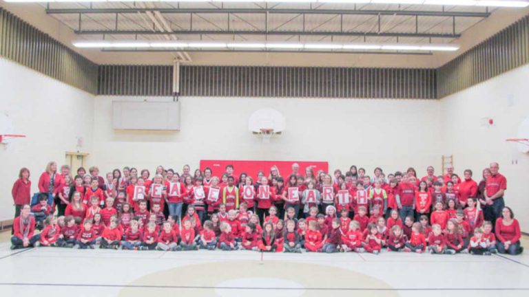 C.C. Mclean students shows support for Canadian troops