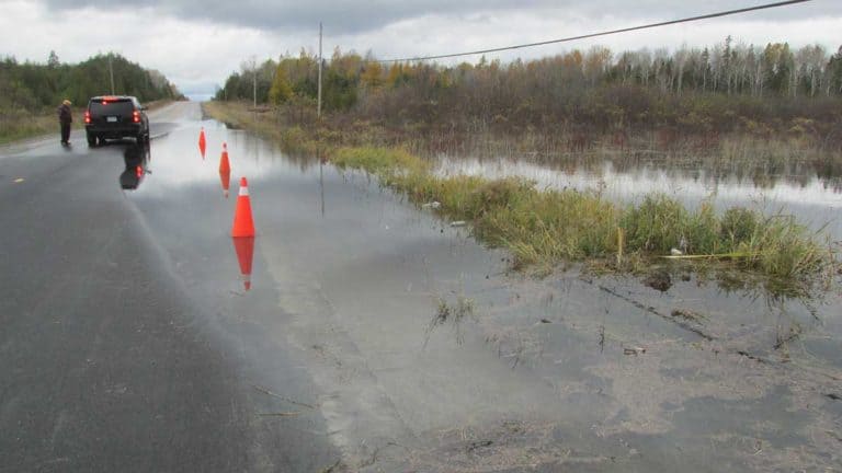 Island resident alerts Ministry of Transportation, OPP to flooded road