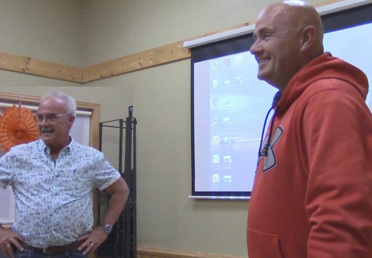 Air traffic controller from Manitoulin Island addresses Gore Bay Flying Club