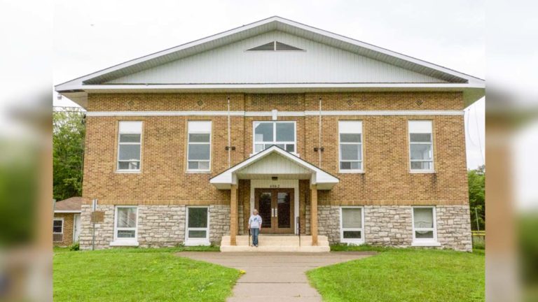 Friends helping Friends