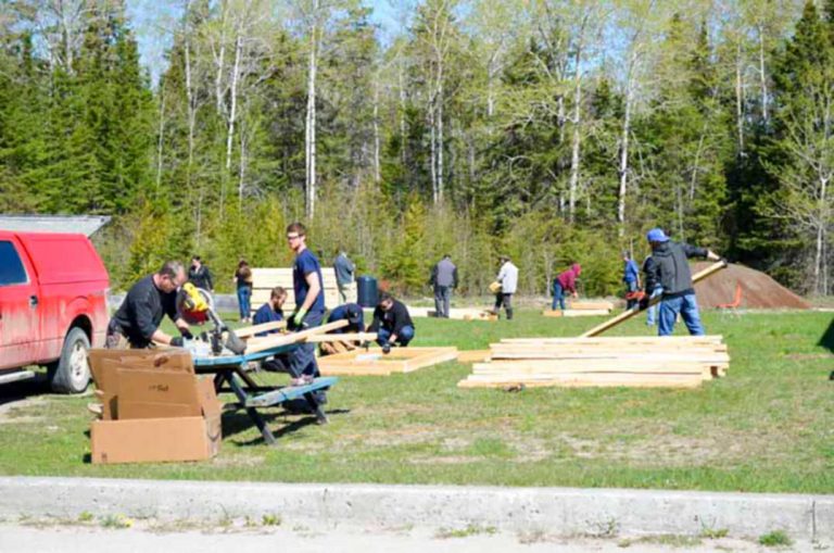 Family garden project initiated in Sheshegwaning