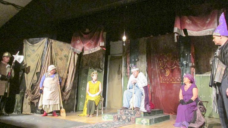 Gore Bay Theatre bringing an absurdist tour de force to QUONTA