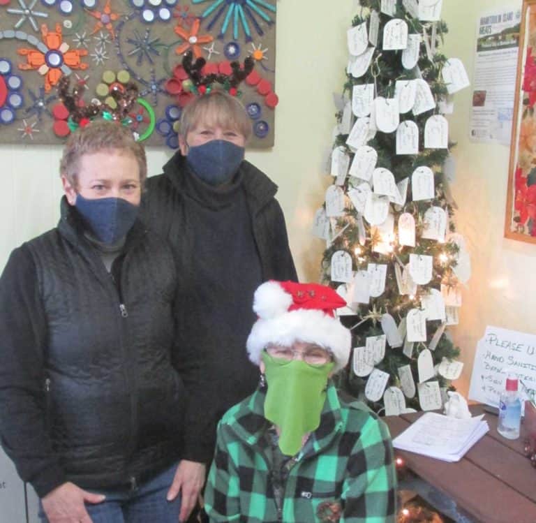 Thankful Tree aids Manitoulin Food Bank