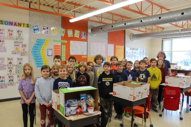 Charles C. McLean students send  Christmas cheer to overseas troops