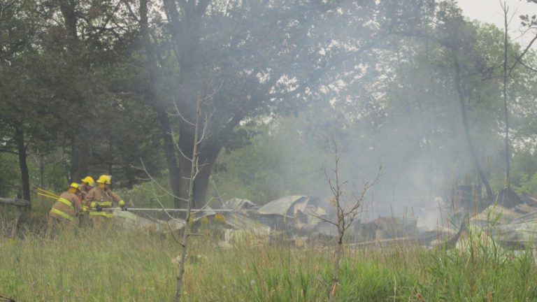 House destroyed in Gordon/Barrie Island fire