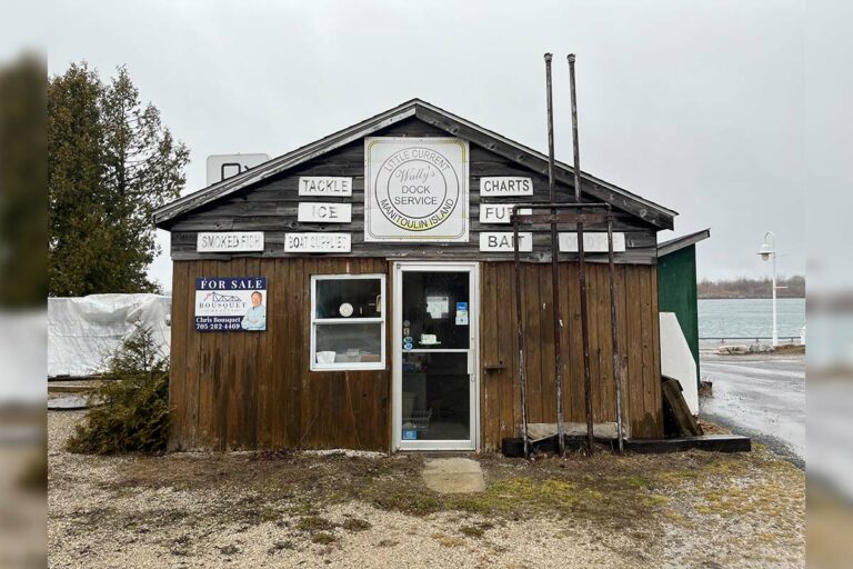 Town of Northeastern Manitoulin and the Islands agrees to purchase Little Wally’s Dock Service
