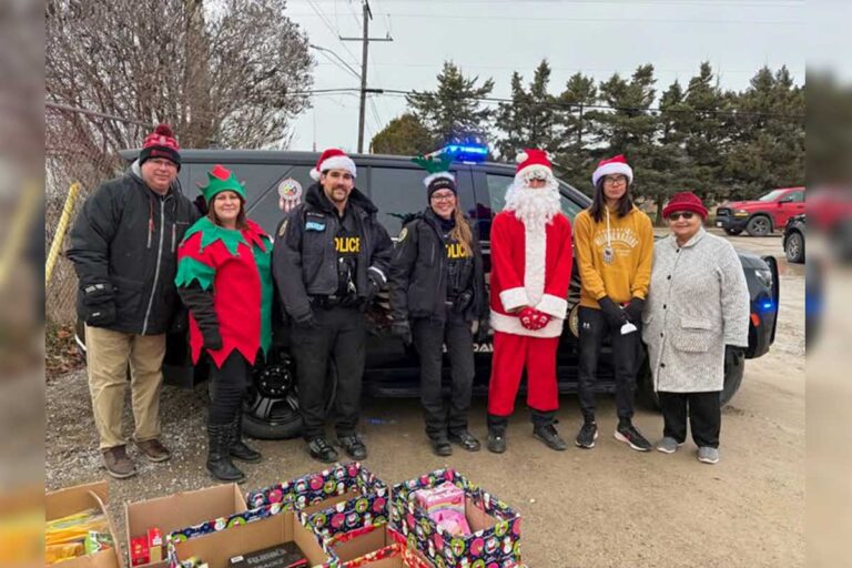 Wiikwemkoong giving back!