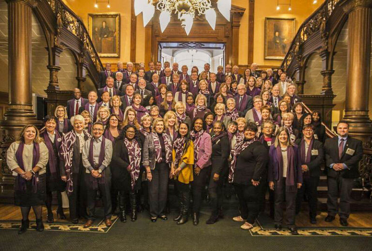 Manitoulin Family Resources represented at Queen’s Park  at Wrapped in Courage event